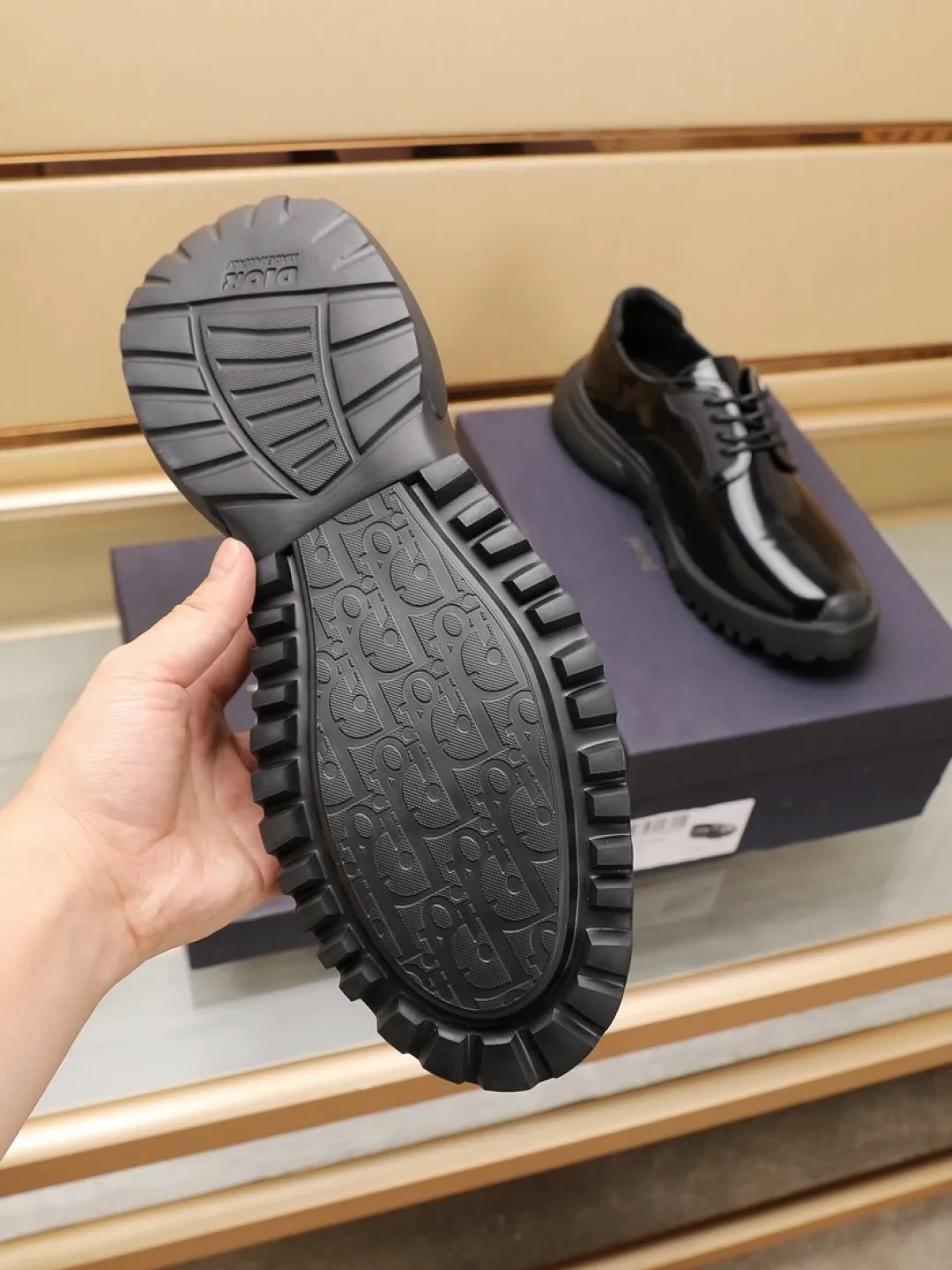 Factory P580💰[Dior] men's classic casual leather shoes🇺🇸 are on sale simultaneously, Italian original·The upper is made of original open-edge beaded cowhide➕original cowhide·inner, fine workmanship. Sole: Original outsole specially provided by the original factory⚠️Outsole. Comfortable, wear-resistant, non-slip, real-life photo🎬Can be worn with casual clothes or suits, light and comfortable on the feet. Size: 38-44 (45.46 customized)